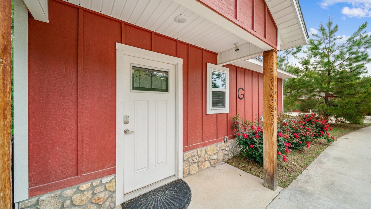 Photo of Outdoor in Grove