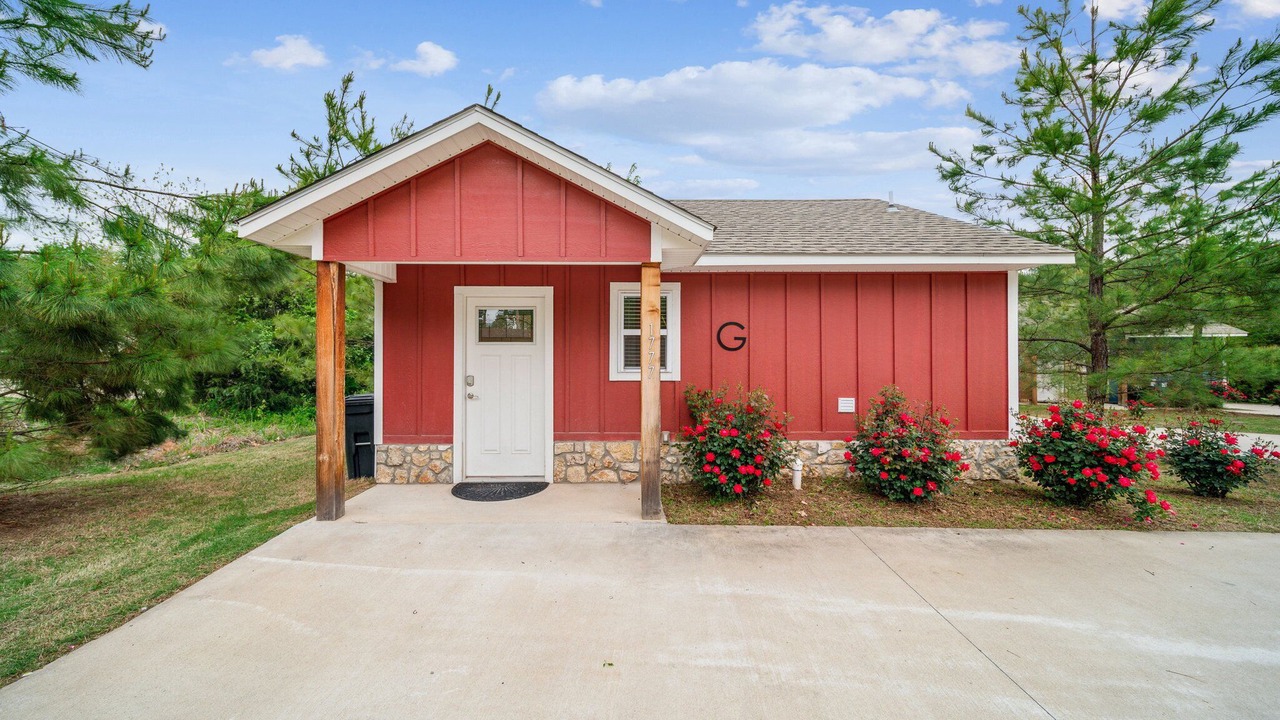 Photo of Outdoor in Grove