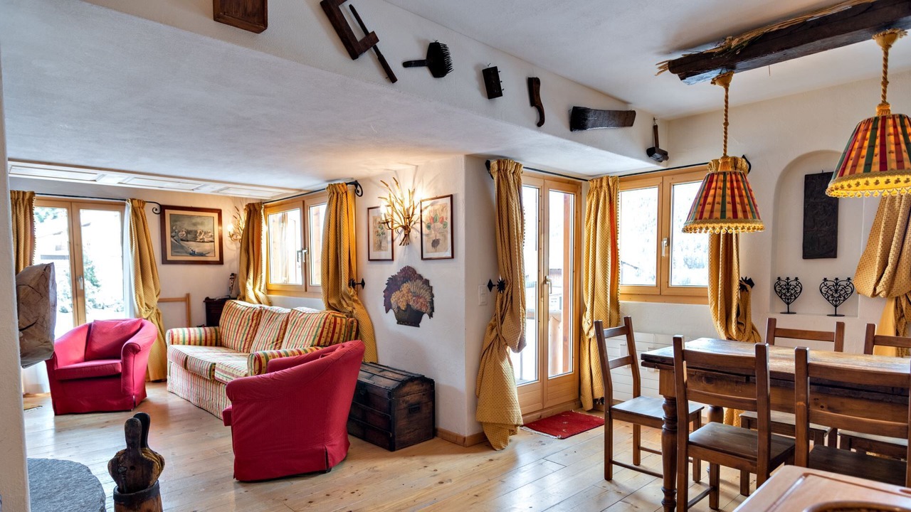 Photo of Livingroom in Madulain