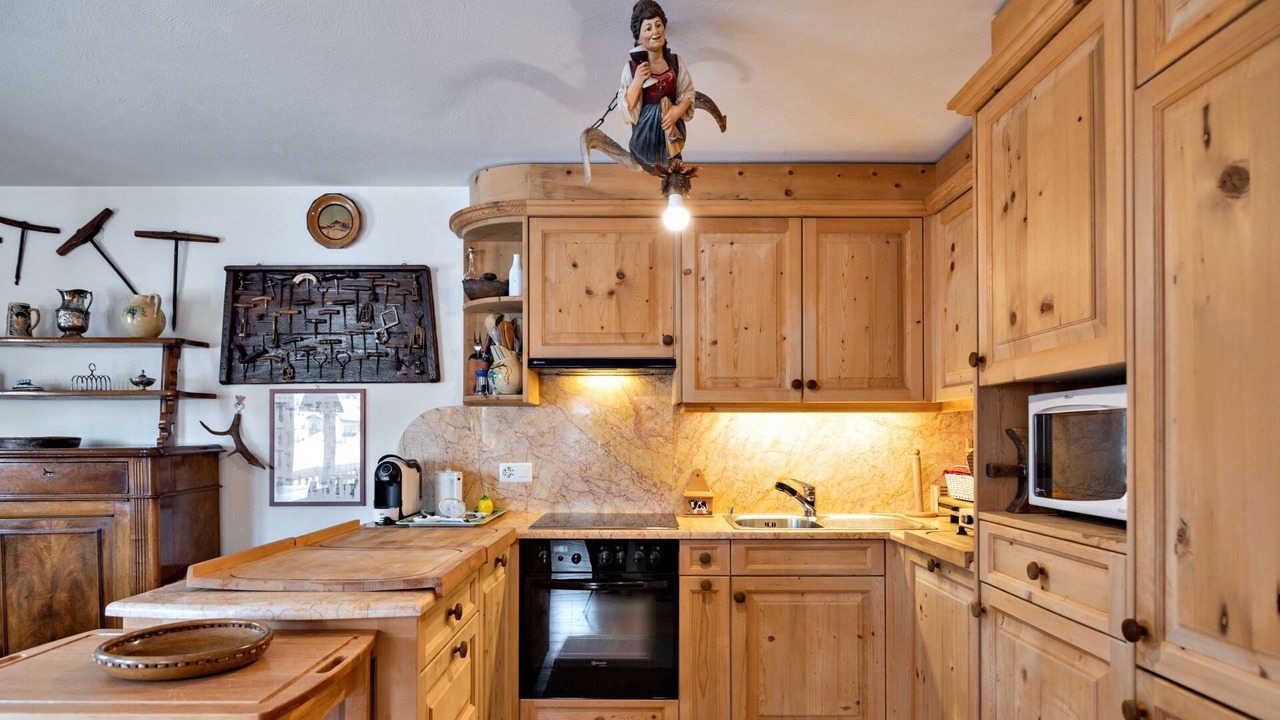 Photo of Kitchen in Madulain