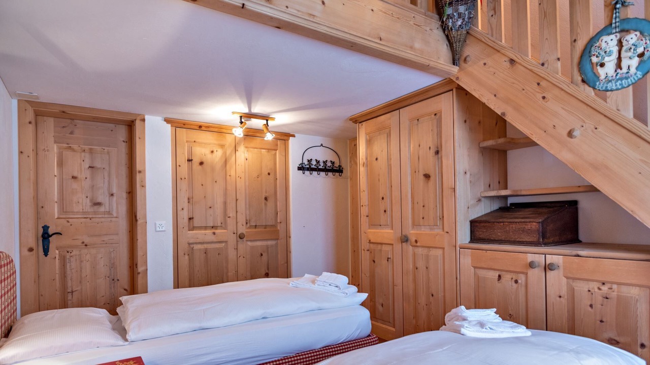 Photo of Bedroom in Madulain