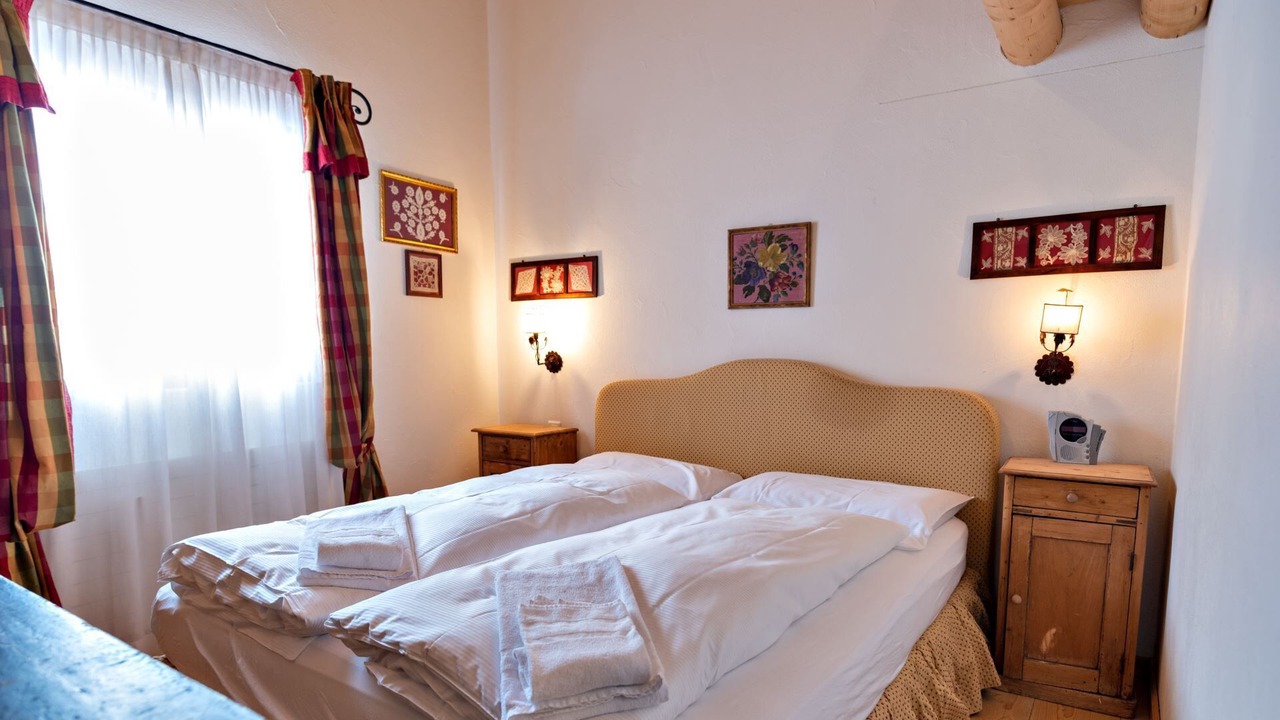 Photo of Bedroom in Madulain