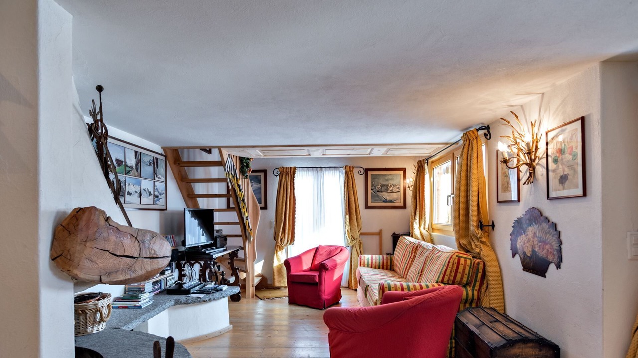 Photo of Livingroom in Madulain
