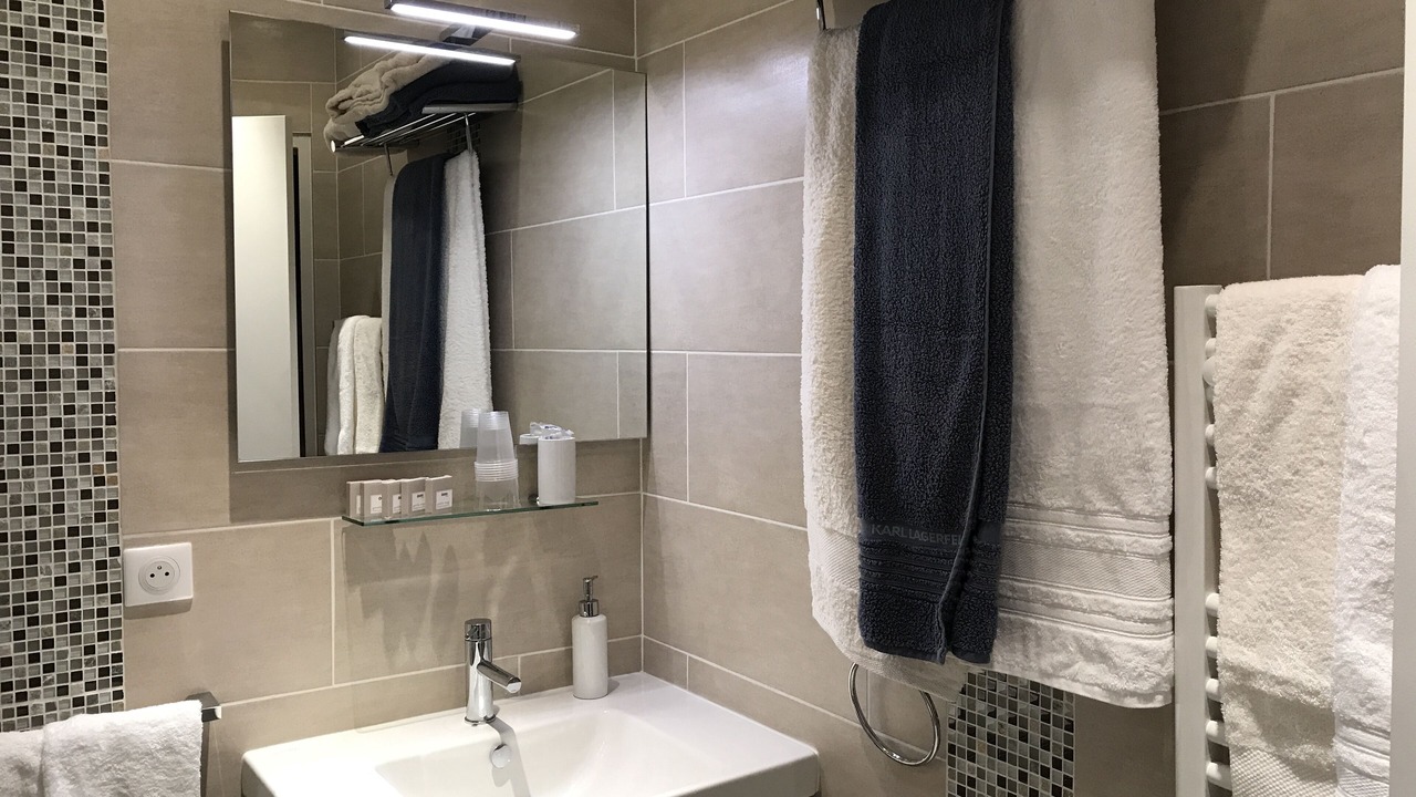 Photo of Bathroom in Quartier de la Porte-Saint-Denis