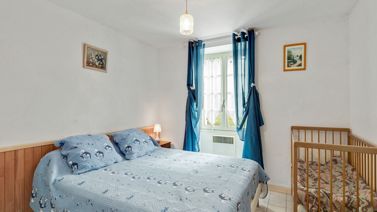 Photo of Others in Cendrieux