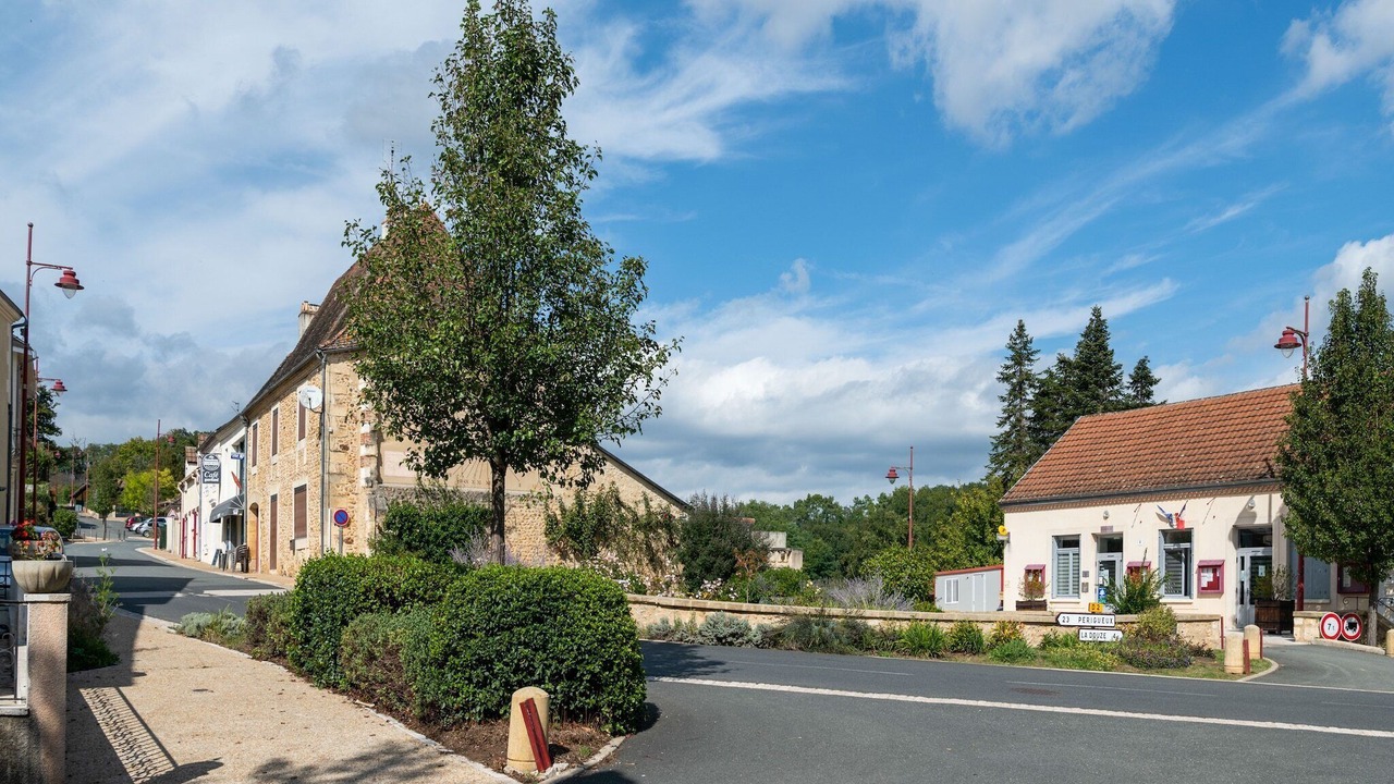 Photo of Others in Cendrieux