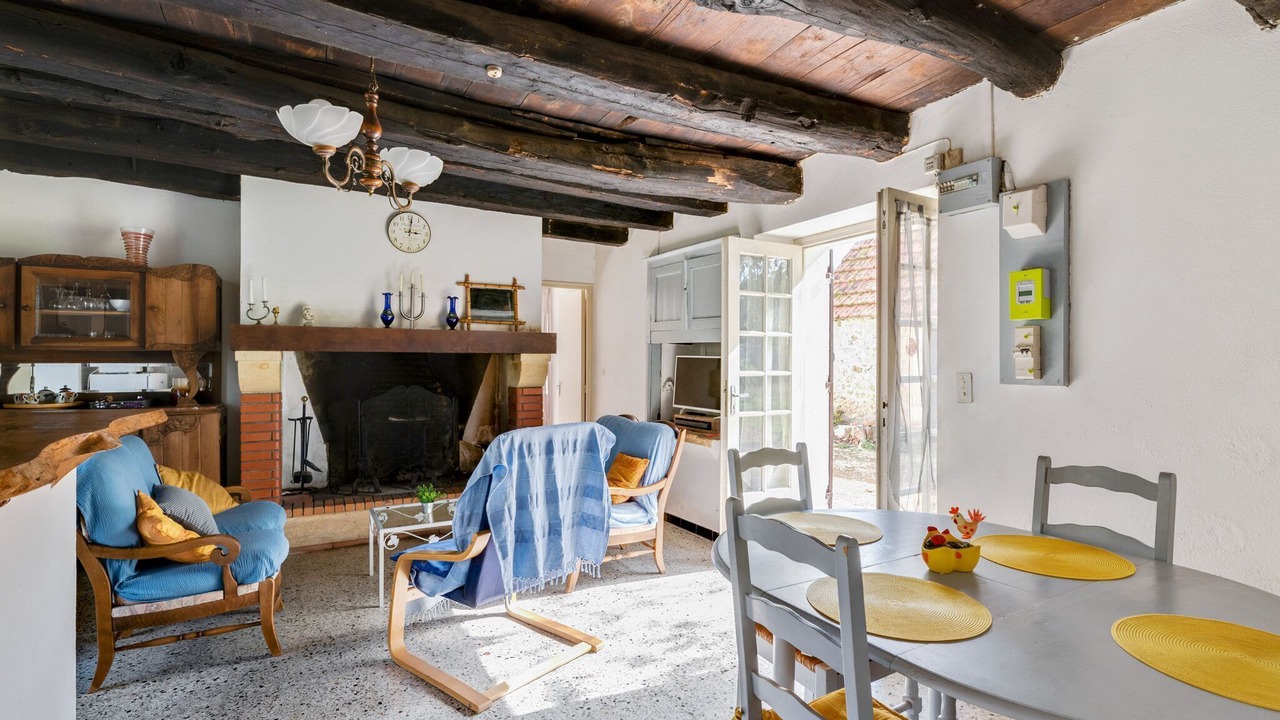 Photo of Livingroom in Cendrieux