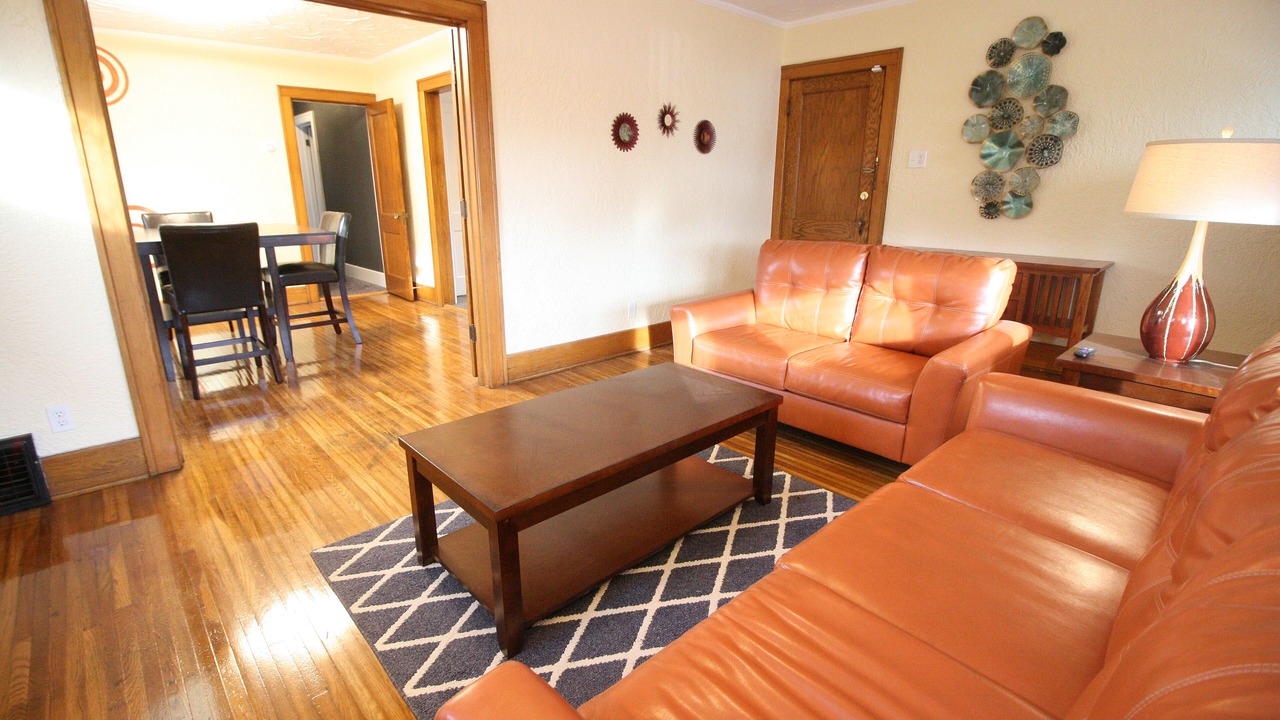 Photo of Livingroom in Niagara Falls