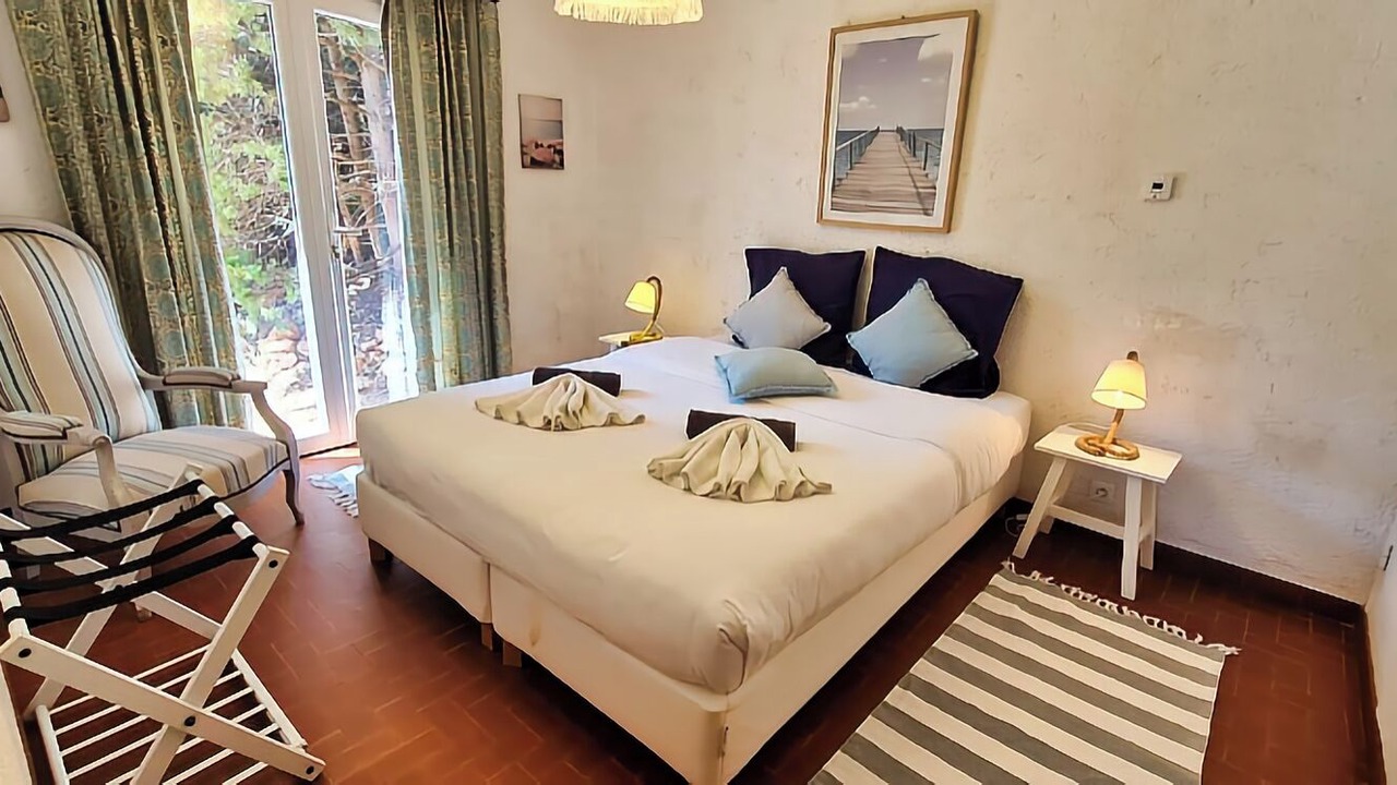 Photo of Bedroom in Saint-Raphael