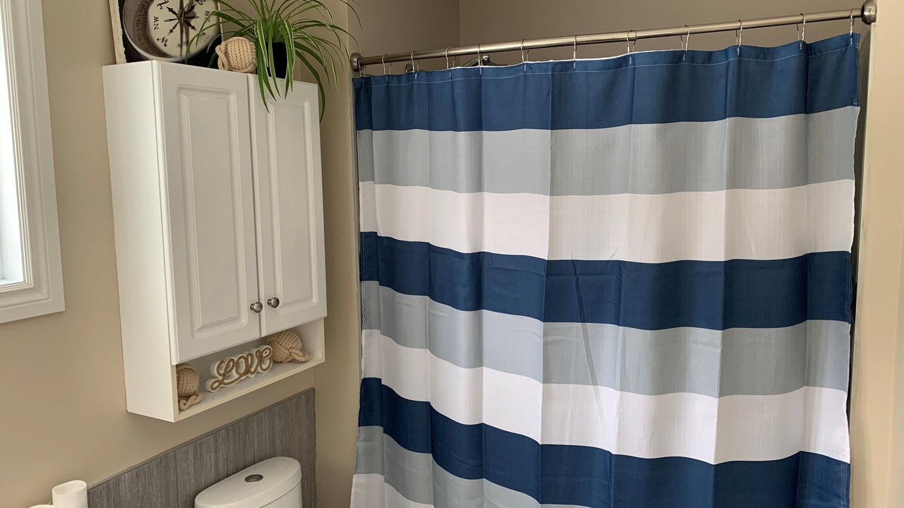 Photo of Bathroom in Lac-Drolet