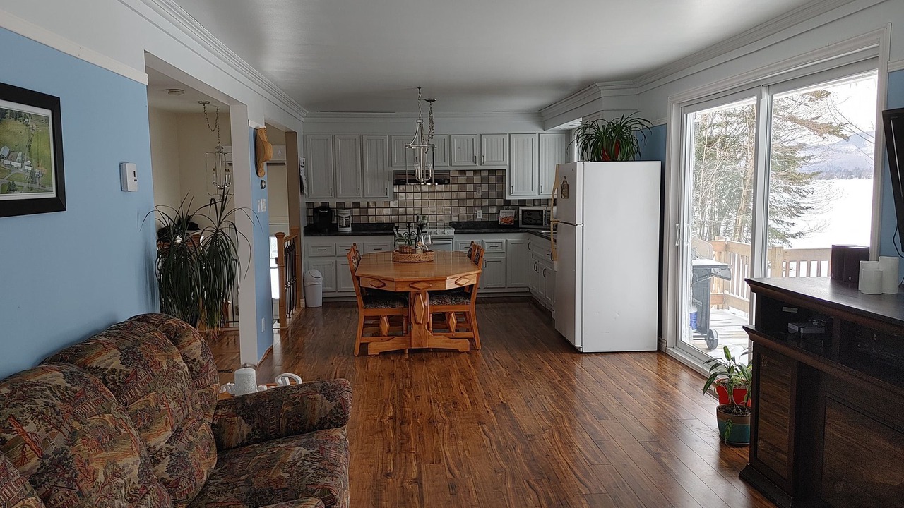 Photo of Livingroom in Lac-Drolet