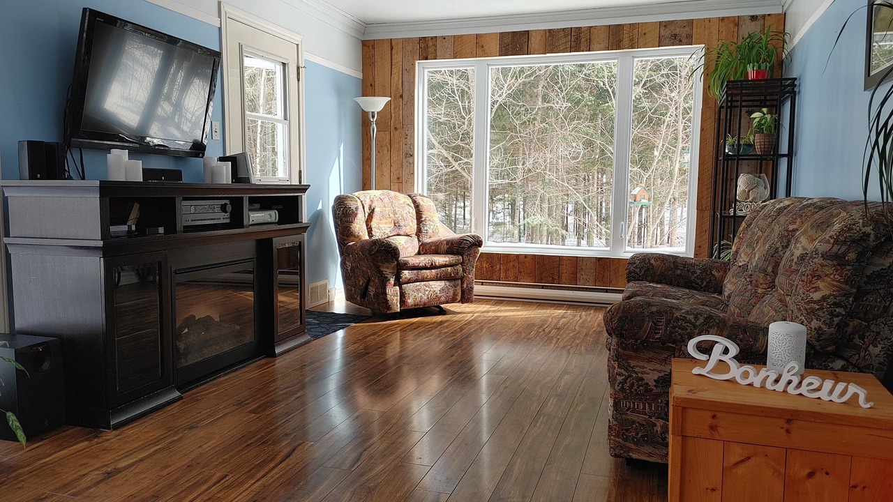 Photo of Livingroom in Lac-Drolet