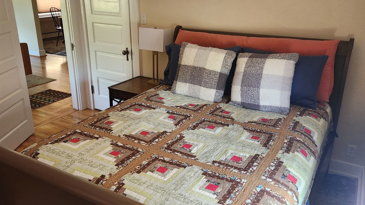Photo of Bedroom in Pueblo