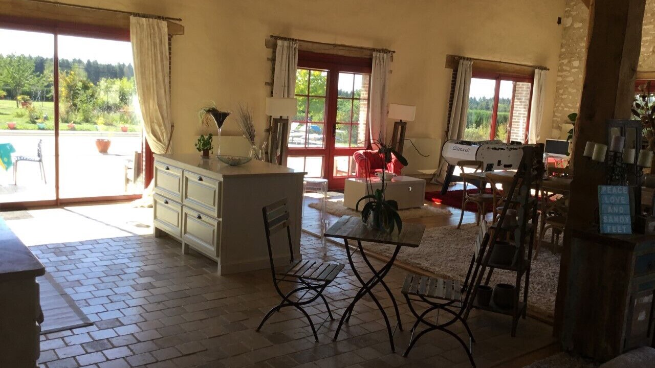 Photo of Others in Turny