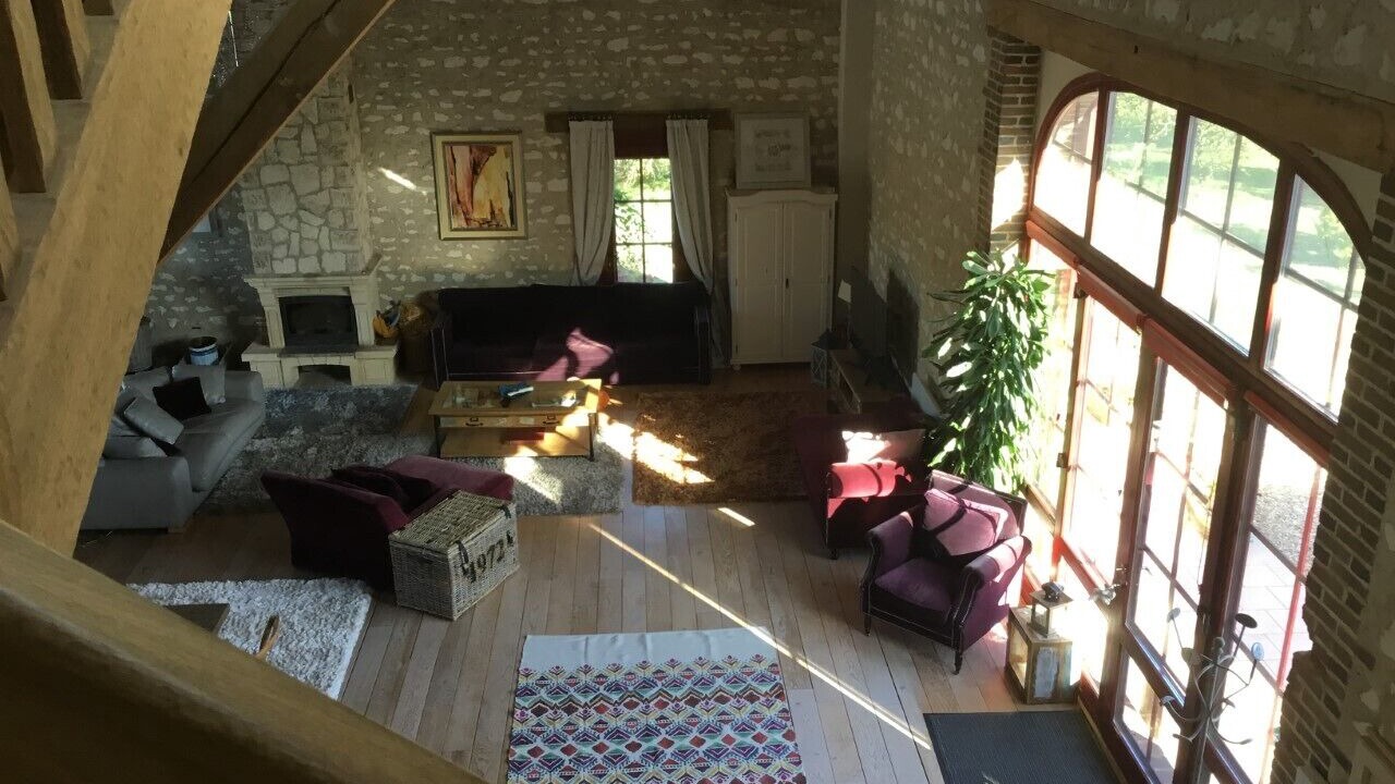 Photo of Livingroom in Turny