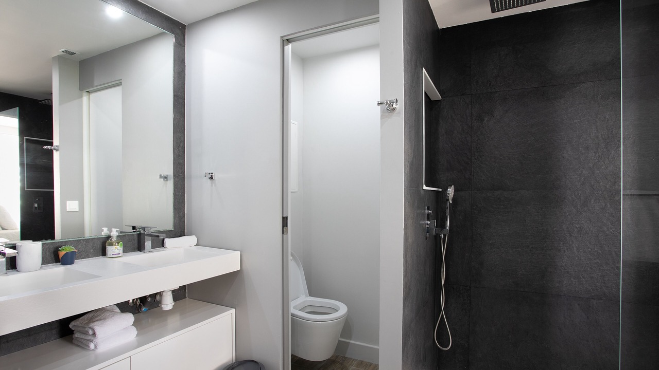 Photo of Bathroom in Orient Bay