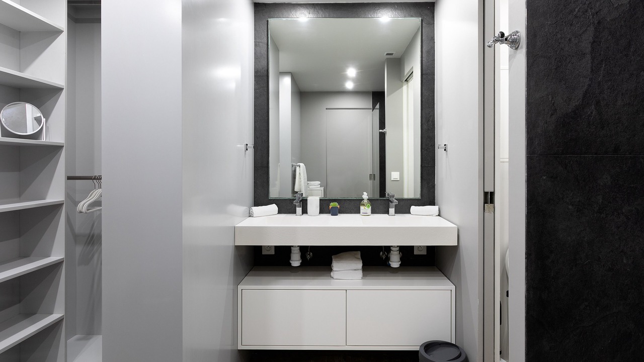 Photo of Bathroom in Orient Bay