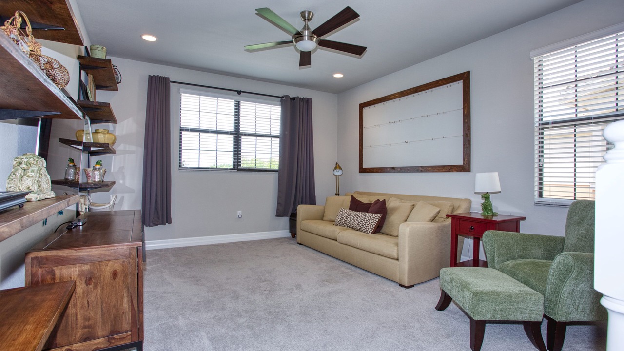 Photo of Livingroom in Naples