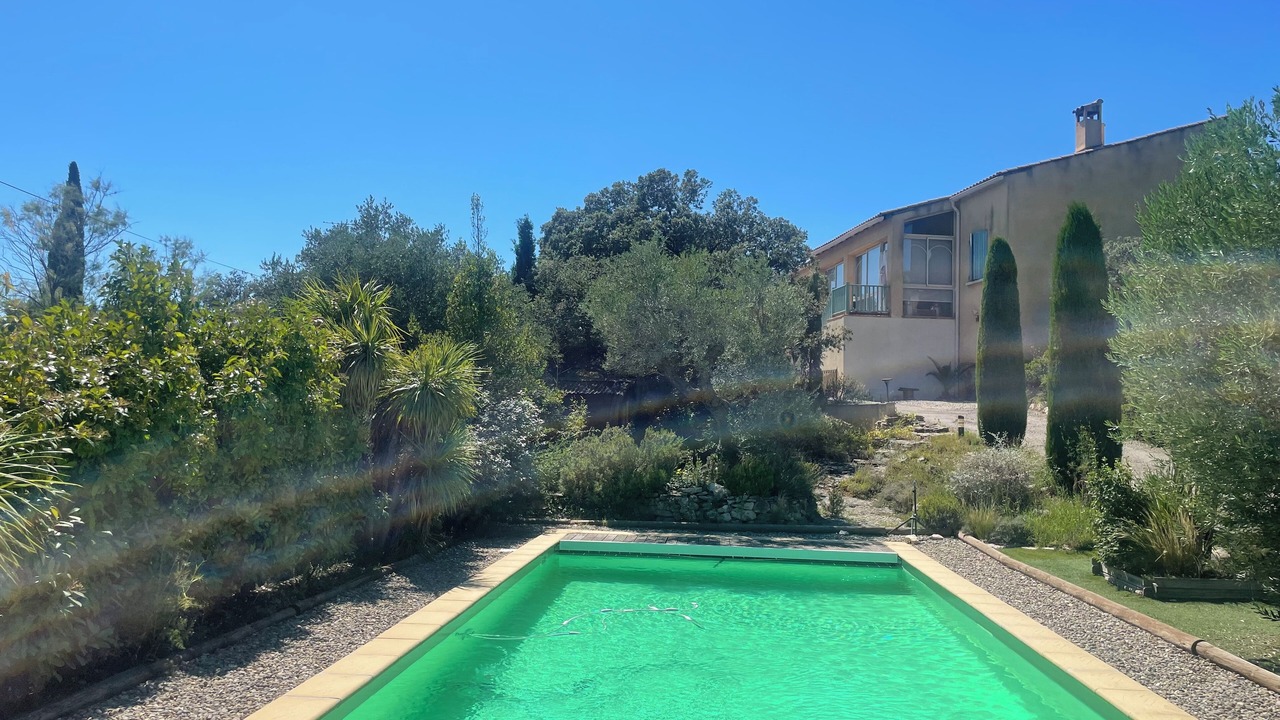 Photo of Outdoor in Caumont-sur-Durance