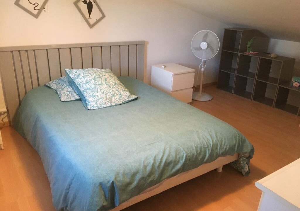 Photo of Bedroom in Chateauneuf-Val-Saint-Donat