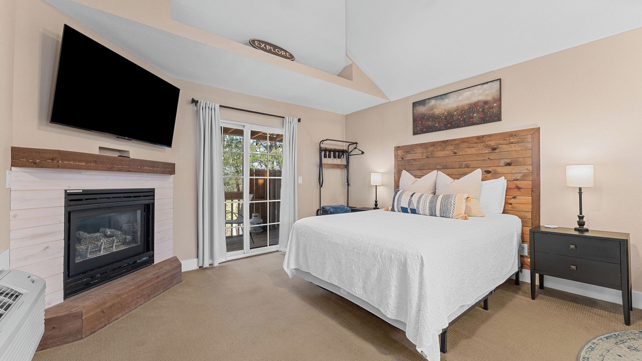 Photo of Bedroom in Branson