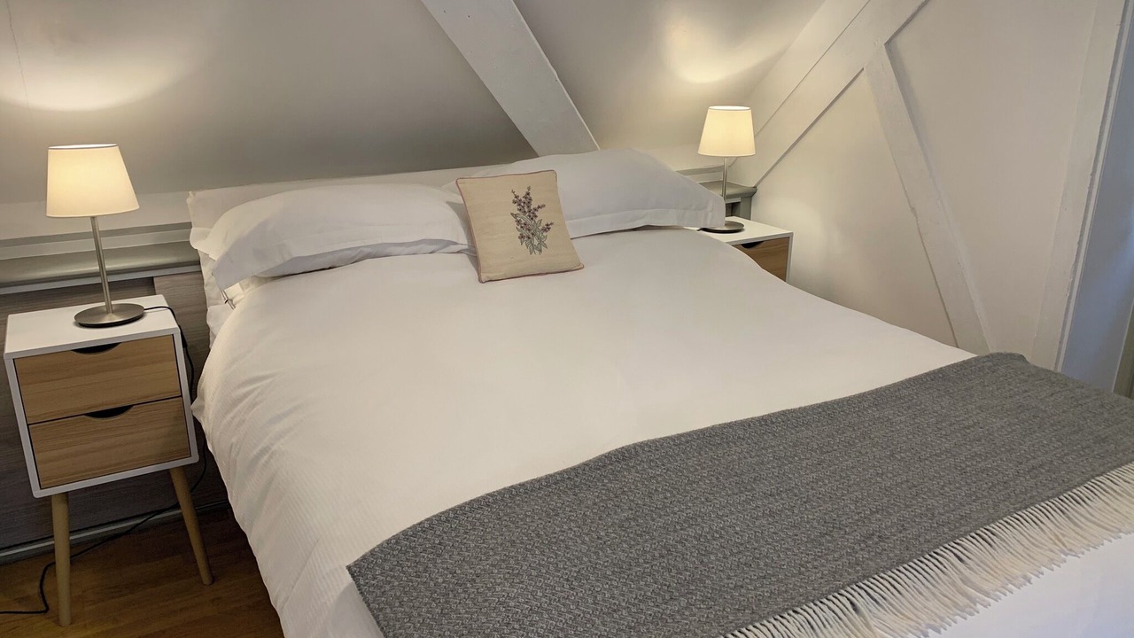 Photo of Bedroom in Waddesdon