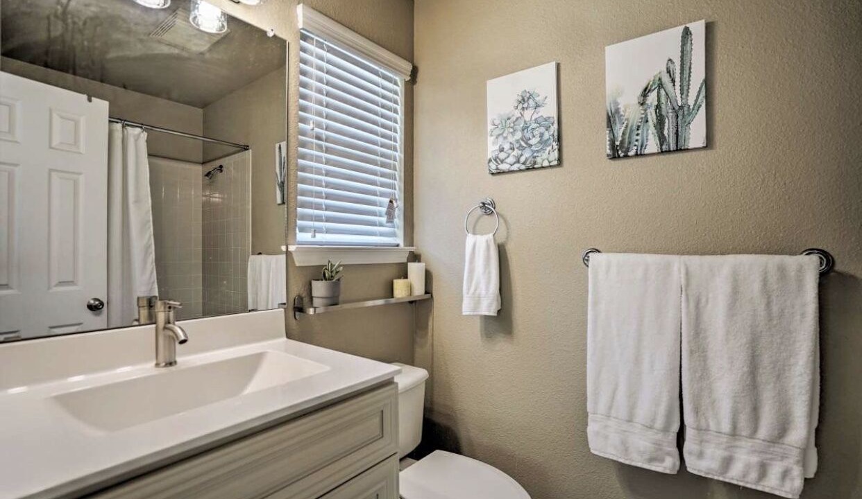 Photo of Bathroom in New Braunfels