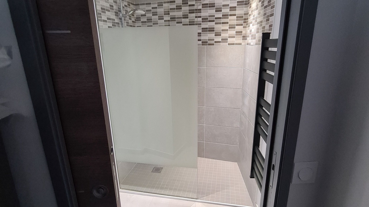 Photo of Bathroom in Loches