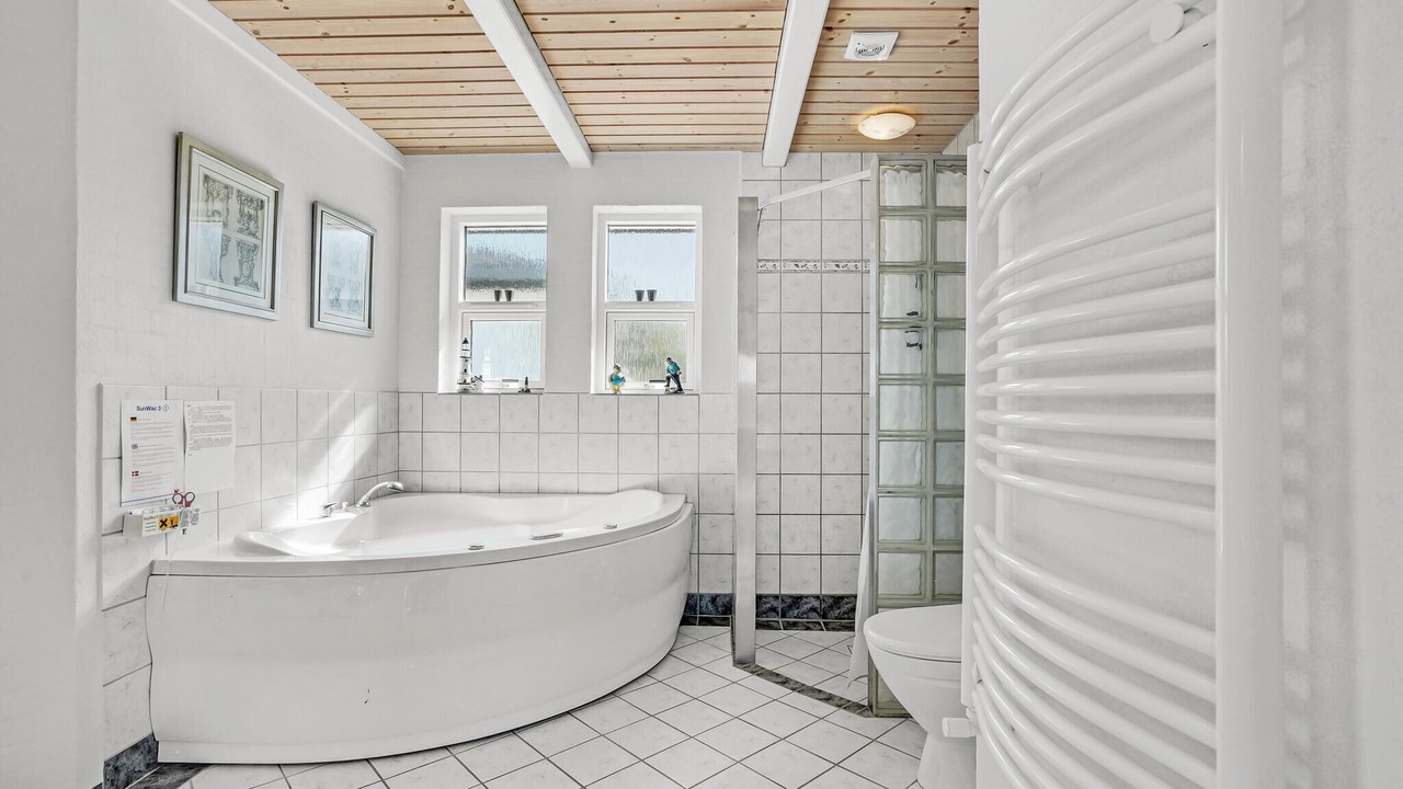 Photo of Bathroom in Vestervig