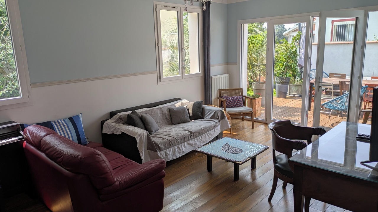 Photo of Livingroom in Cote Pavee