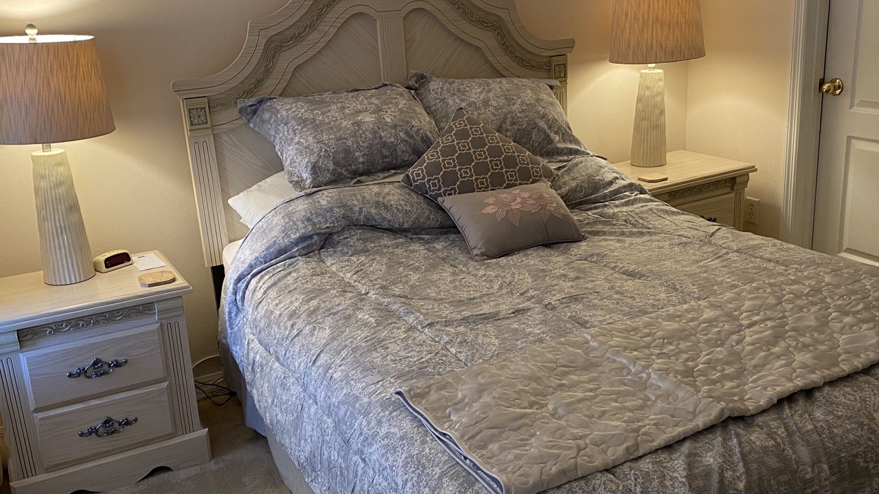 Photo of Bedroom in Sandy Ridge