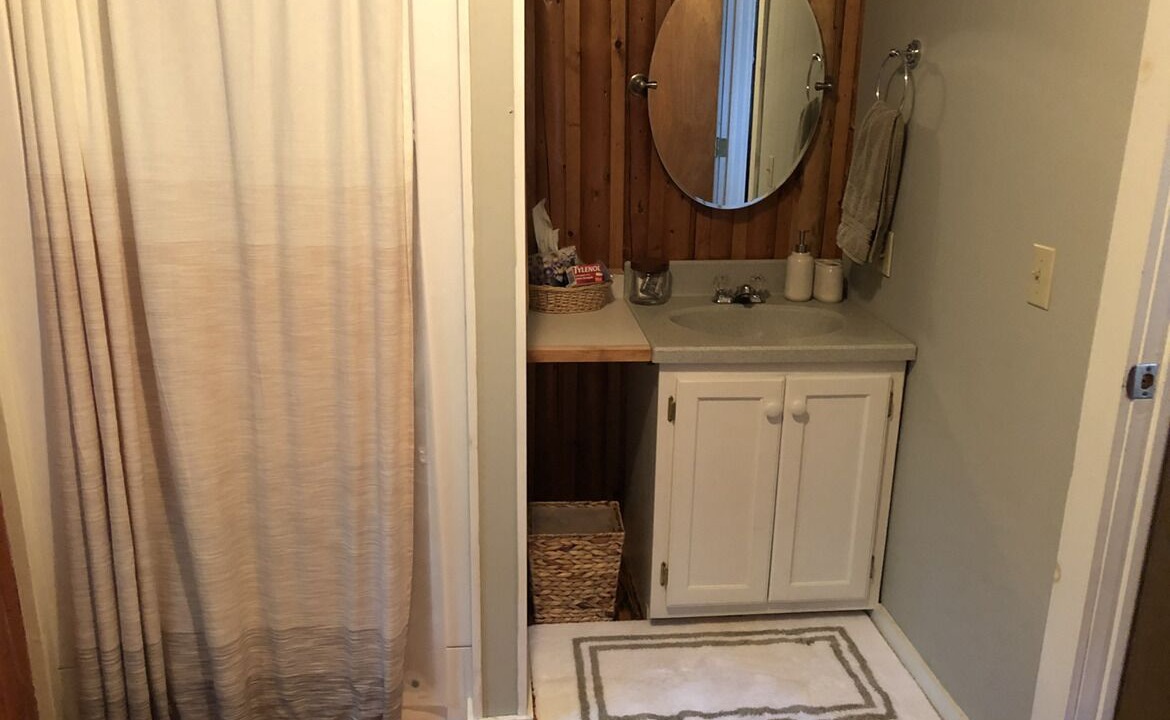Photo of Bathroom in North Penobscot