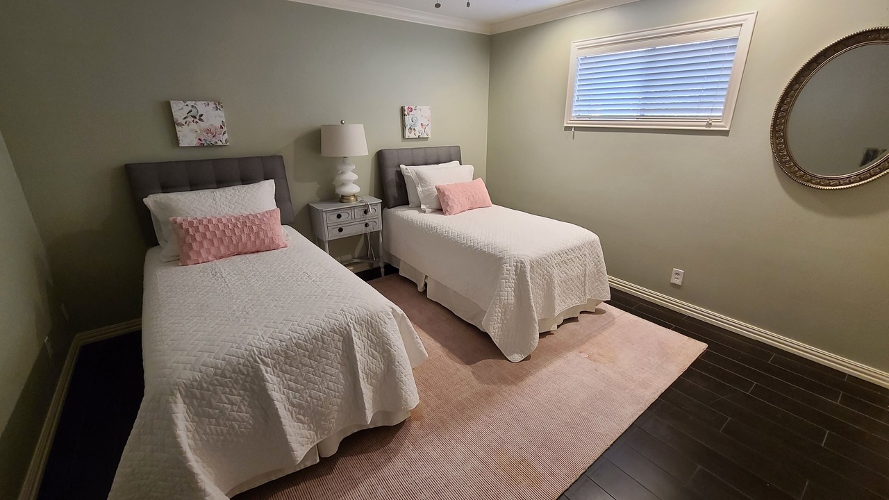 Photo of Bedroom in Rivercrest