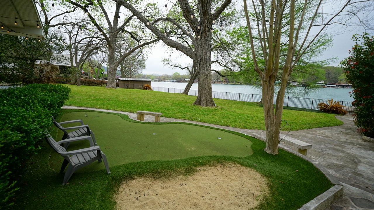 Photo of Outdoor in Rivercrest