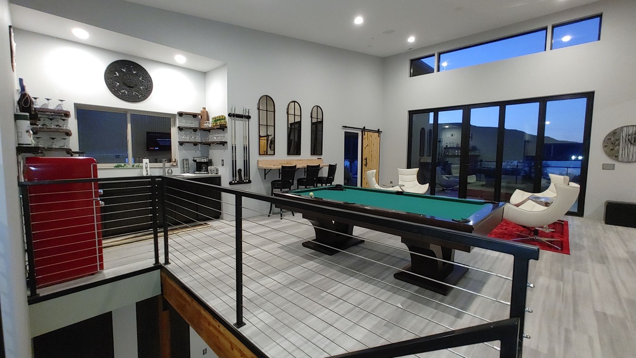 Photo of Outdoor in Sunland Estates