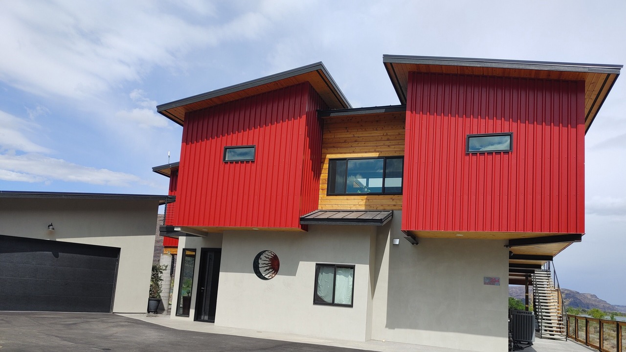 Photo of Outdoor in Sunland Estates