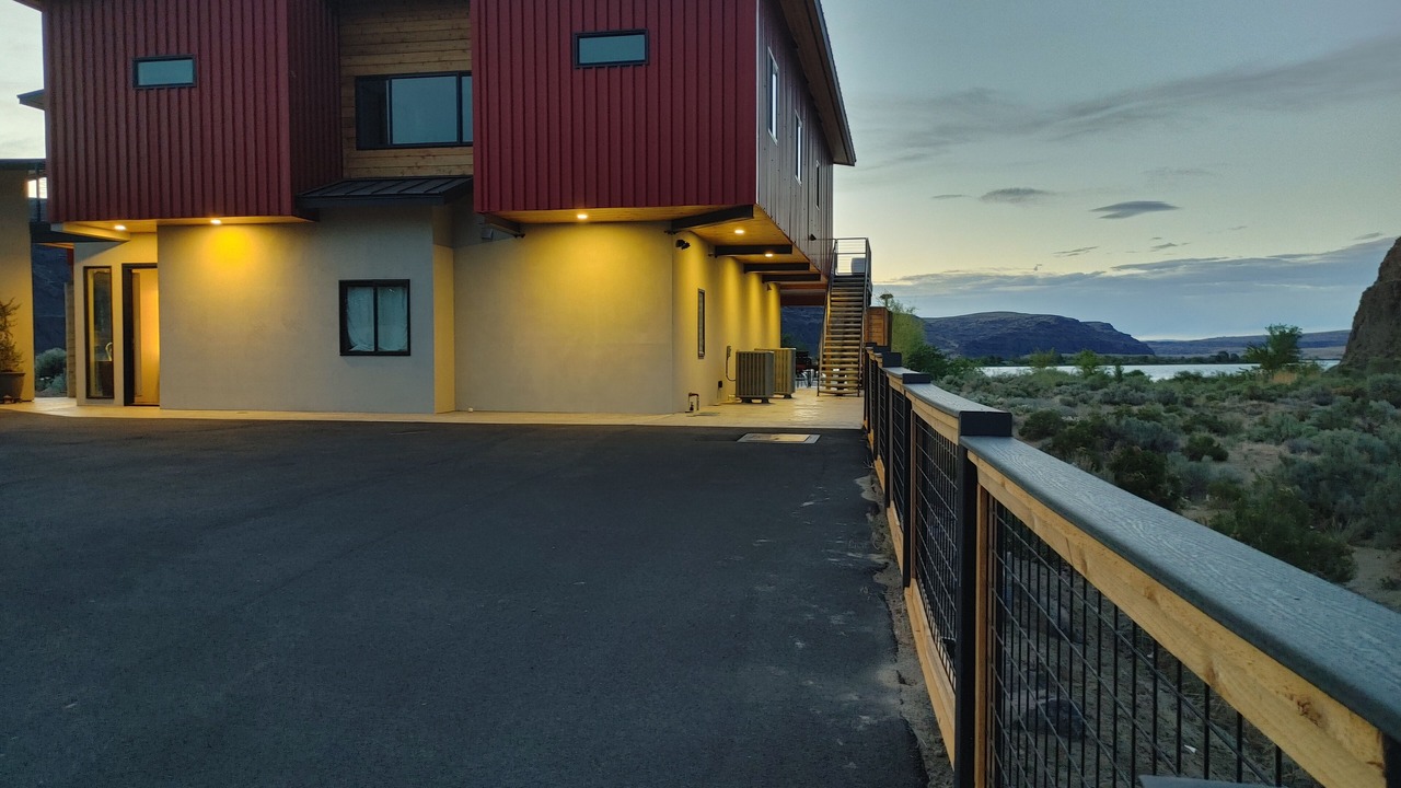 Photo of Outdoor in Sunland Estates