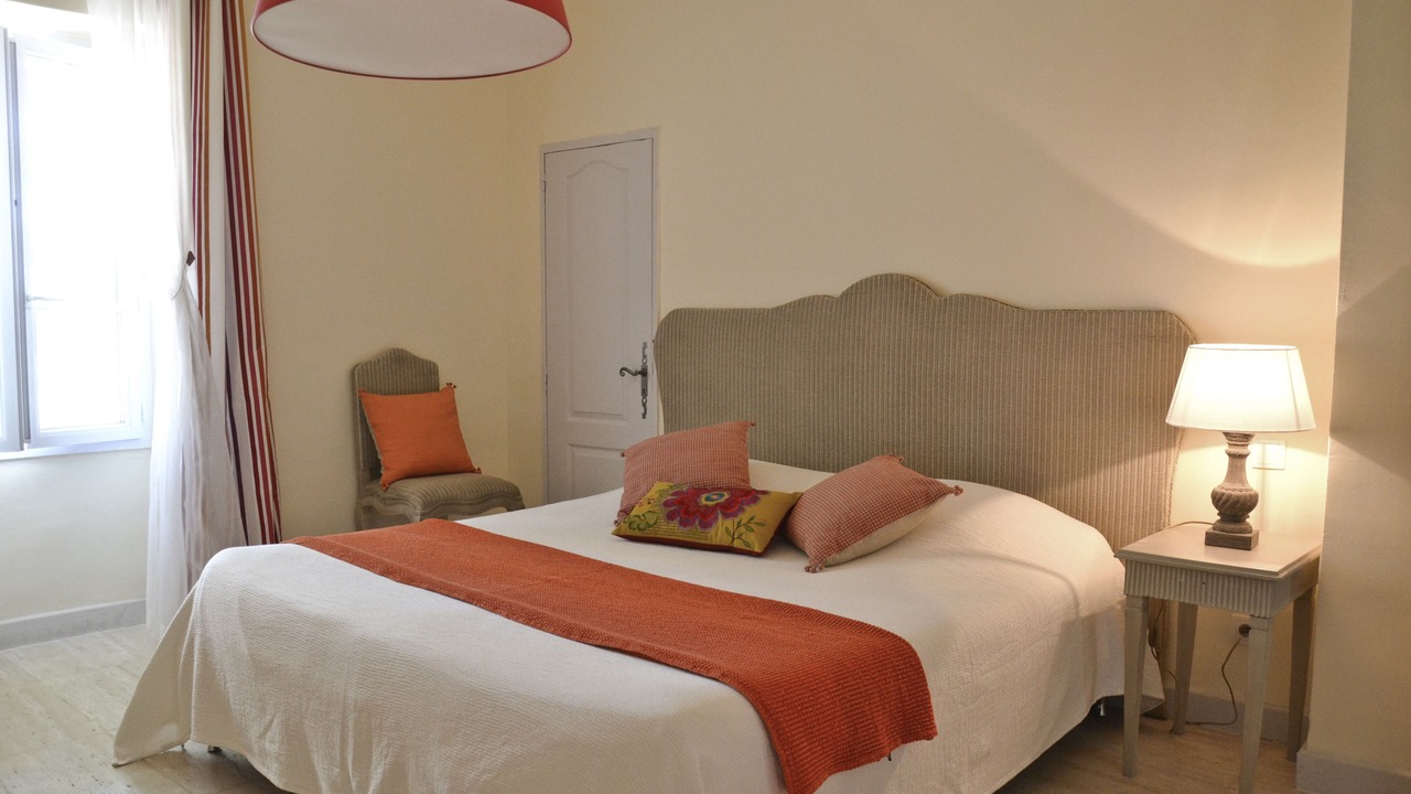 Photo of Bedroom in Saint-Andiol