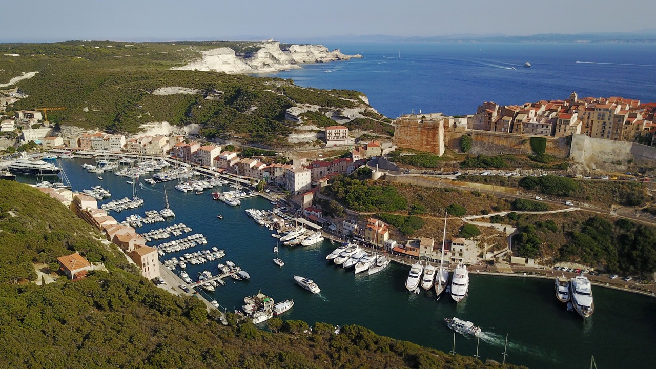 Photo of Others in Bravone