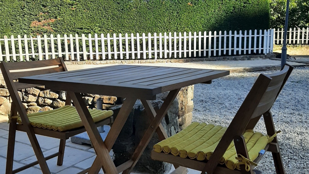 Photo of Outdoor in Banne