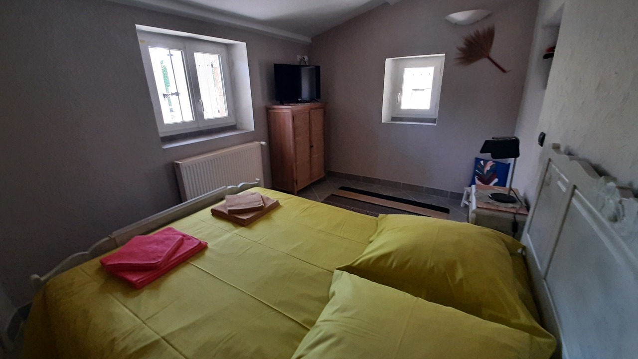 Photo of Bedroom in Banne
