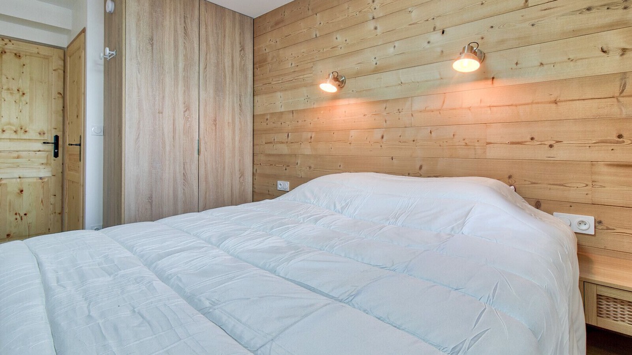 Photo of Bedroom in Genos