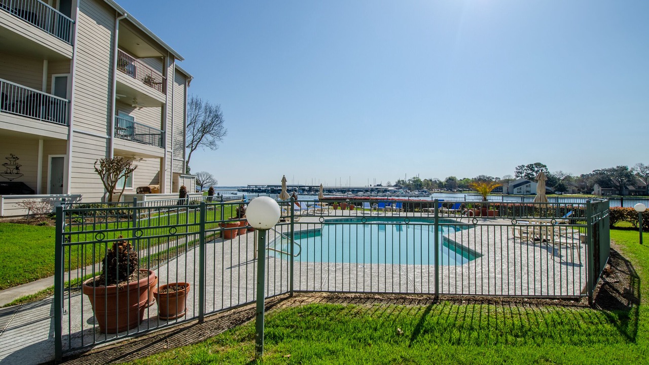Photo of Outdoor in Walden on Lake Conroe