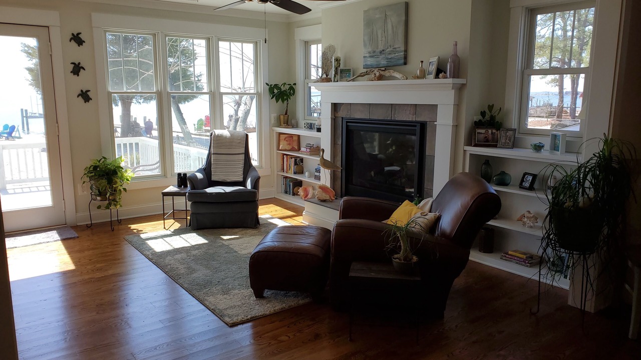 Photo of Livingroom in Piney Point