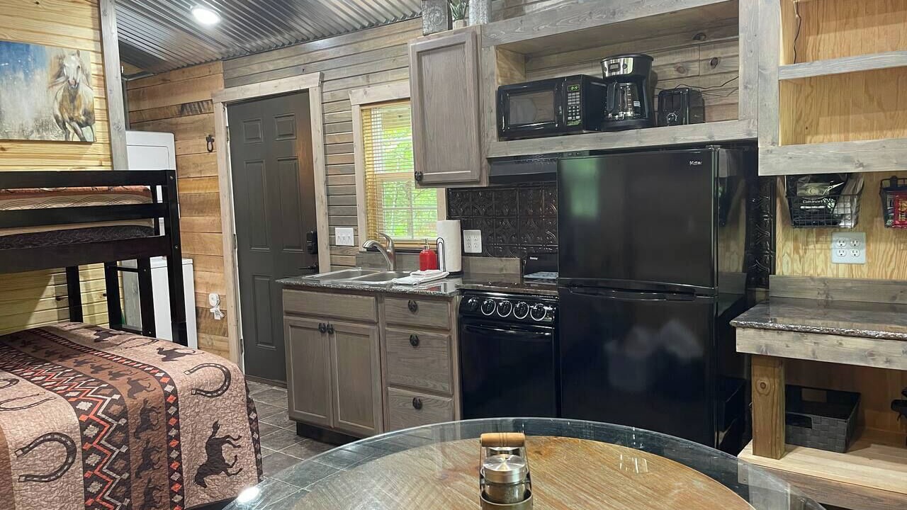 Photo of Kitchen in Eminence