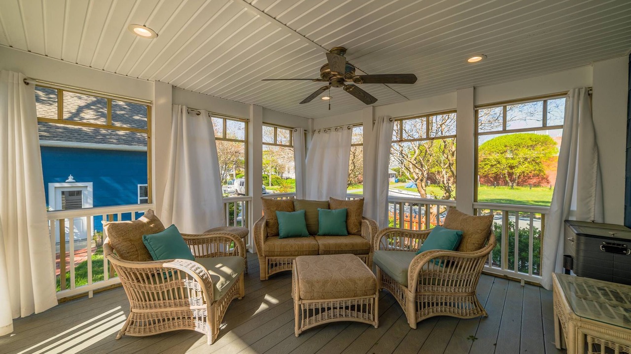 Photo of Livingroom in Cape Charles