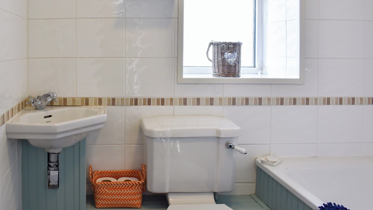 Photo of Bathroom in Fourstones Near Bentham