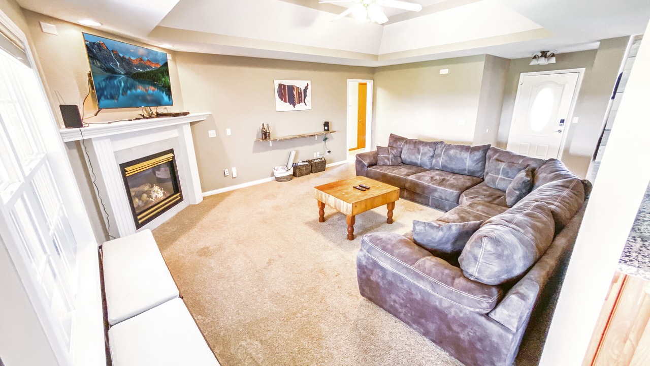 Photo of Livingroom in Ozark