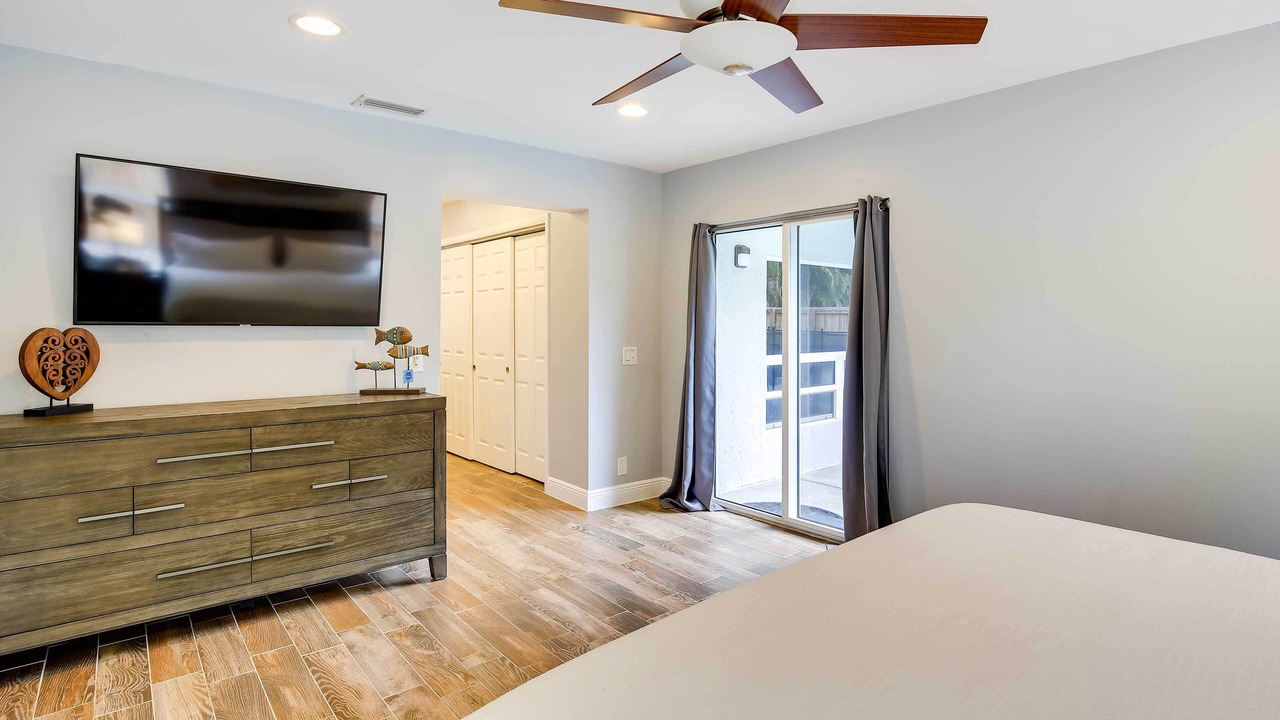 Photo of Bedroom in Boca Del Mar