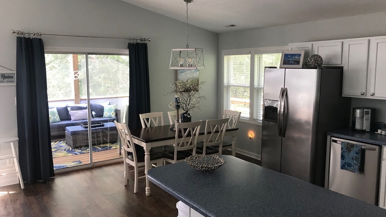 Photo of Bedroom in Emerald Isle